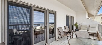 Oceanfront 6th Floor Views at Sandcastles