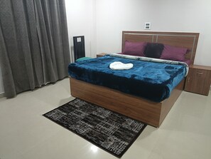 Deluxe Double Room | Free WiFi - Hilsan Residency (West Kameng)