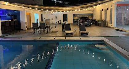 COMFORT, LUXURY RELAX