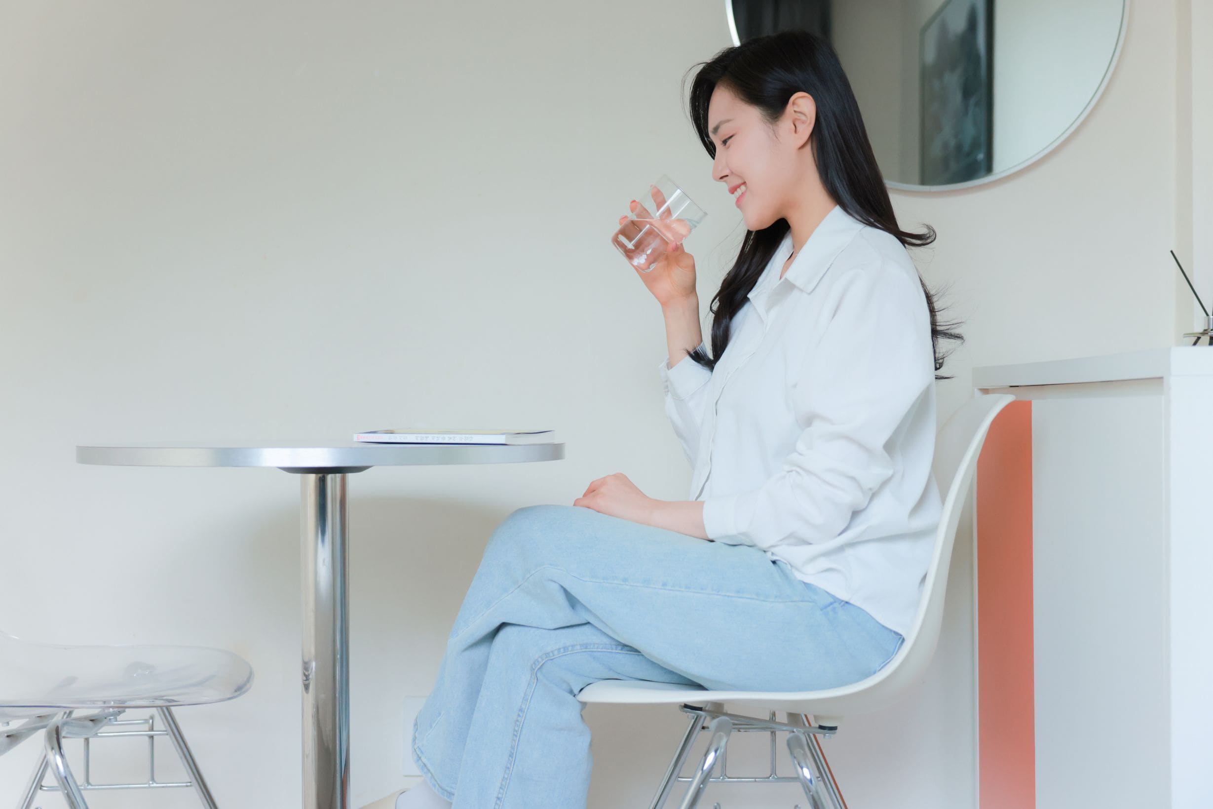 Standard | โต๊ะทำงาน, พื้นที่ทำงานแบบใช้แล็ปท็อป, ห้องเก็บเสียง, Wi-Fi ฟรี