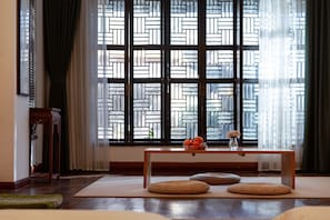 Classic Double or Twin Room, Multiple Beds | Free WiFi - GRAND JOLI (Lijiang)