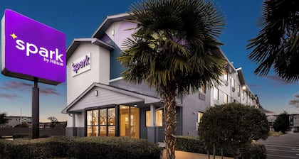 Spark by Hilton Norfolk