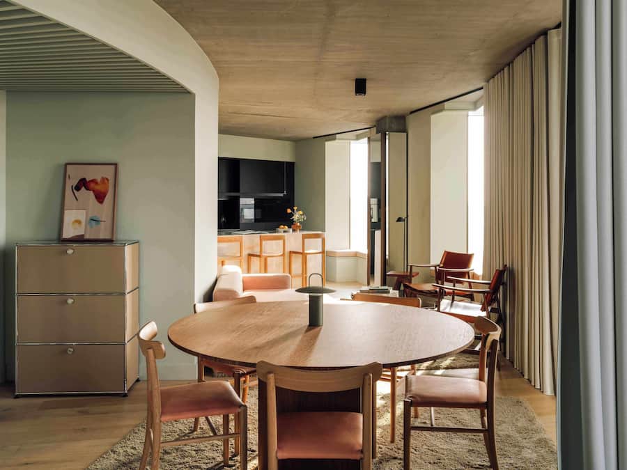 Penthouse | Woonruimte | Televisie