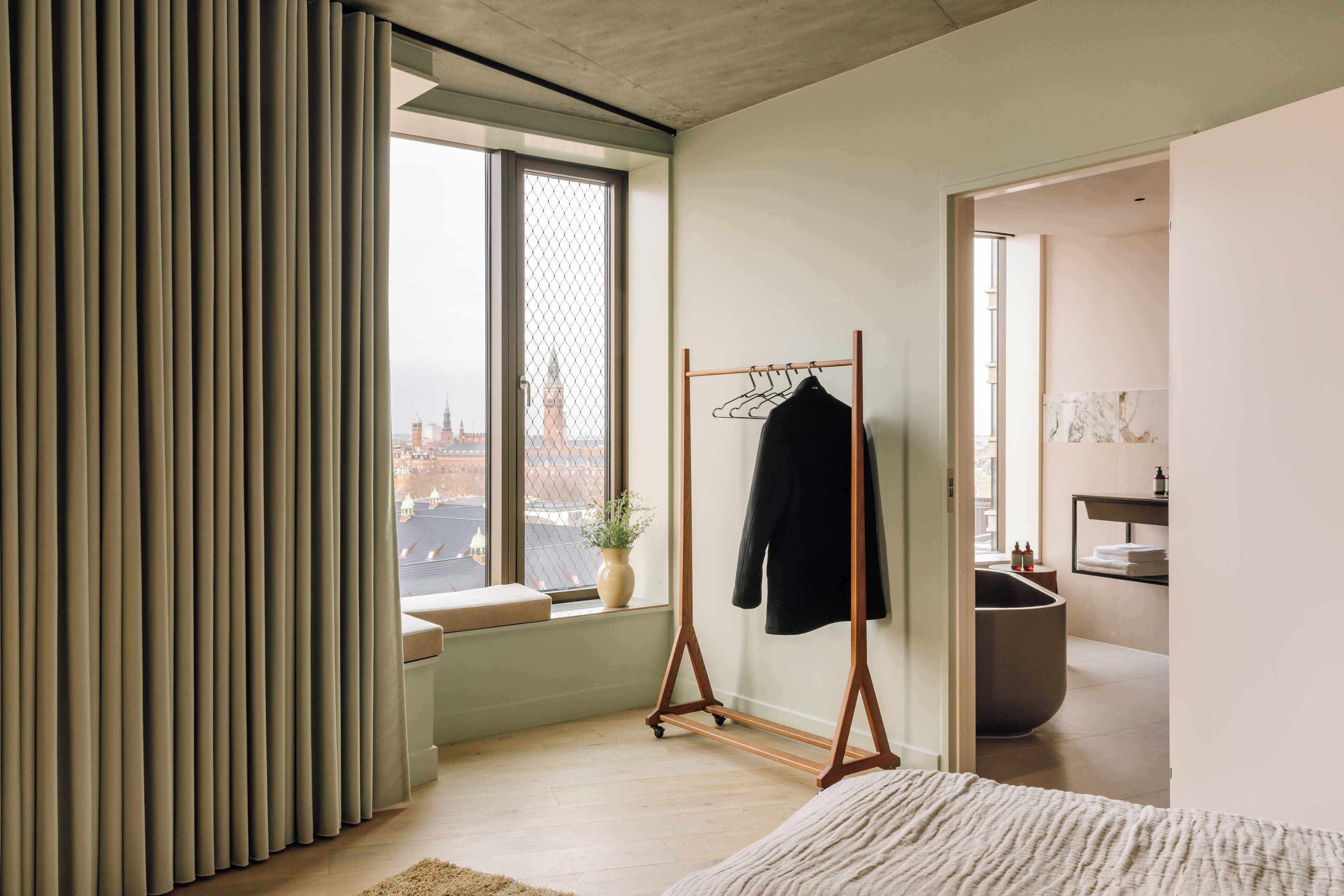 Panoramic Suite, 1 Queen Bed, City View | Laptop workspace, blackout drapes, iron/ironing board, free WiFi