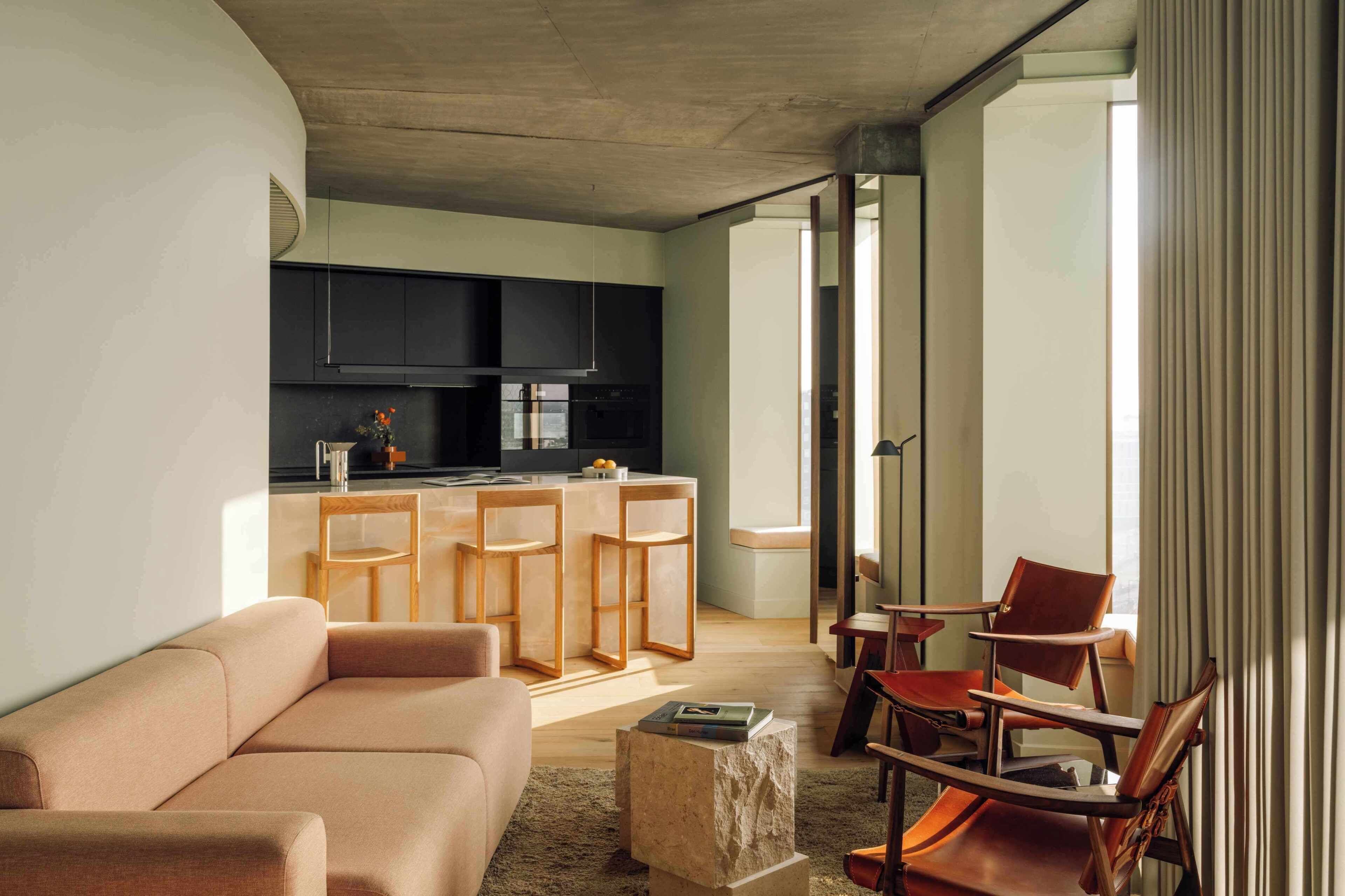 Penthouse | Wohnbereich | Fernseher