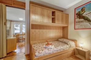 2 soverom, wi-fi (inkludert) og sengetøy