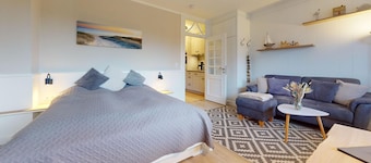Hansen - Modern 1-room apartment with balcony and high-quality