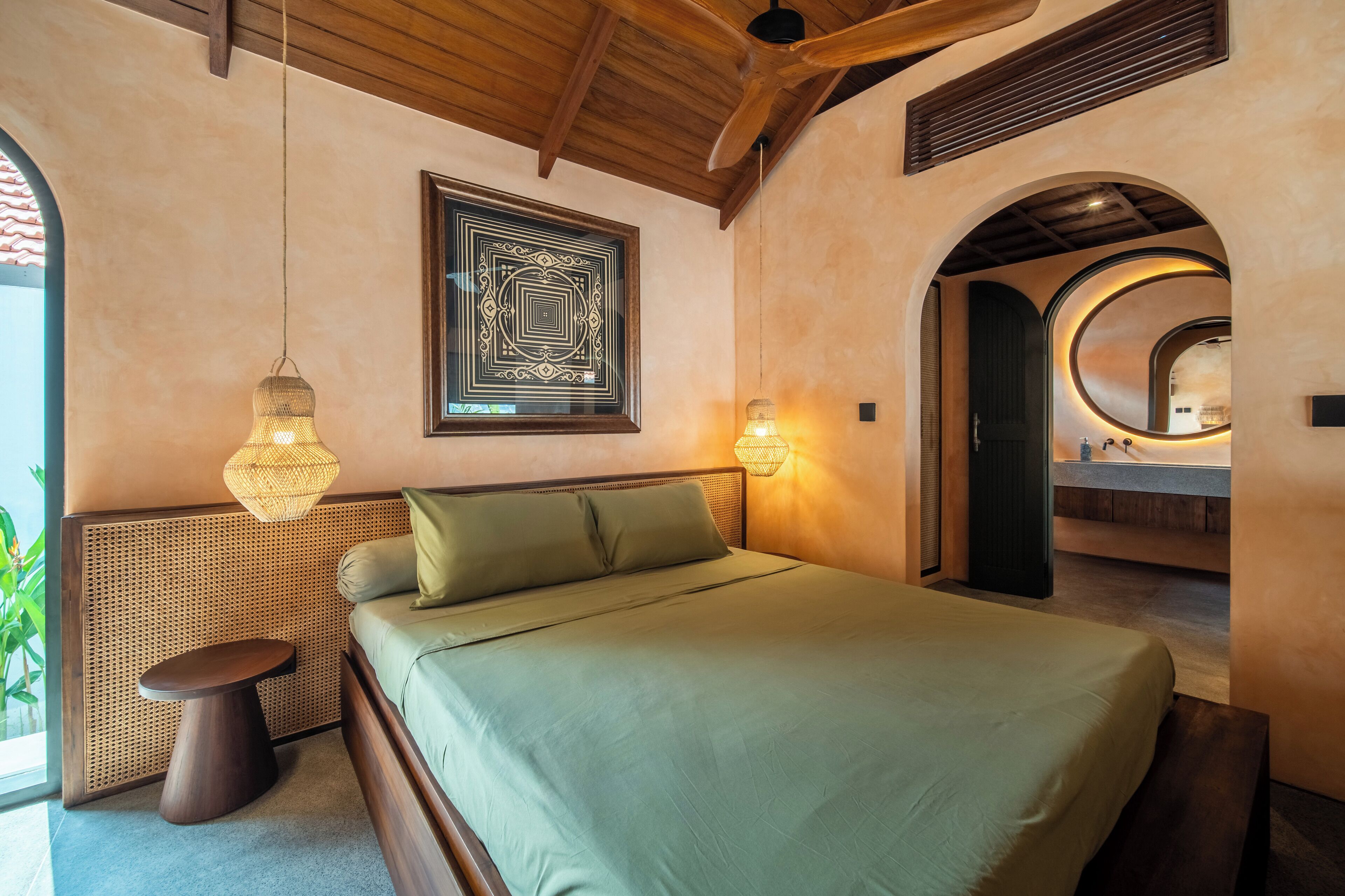 1 habitación, ropa de cama de alta calidad y escritorio 