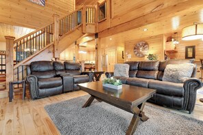 Interior - Appalachian Lodge- 6 Bedroom Chalet with Mountain Views (Newry)