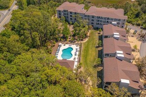 Exterior - Beautifully furnished condo on Jekyll Riverfront! (Jekyll Island)