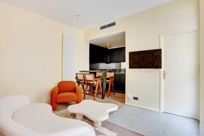 Apartment | Living room