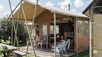 Luxury Tent, 3 Bedrooms | Outdoor dining