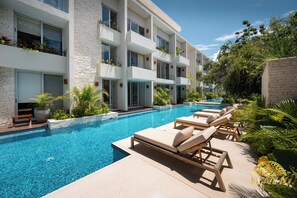 2 outdoor pools - NHOA 303A Lux 2BR Pool View Aldea Zama (Tulum)