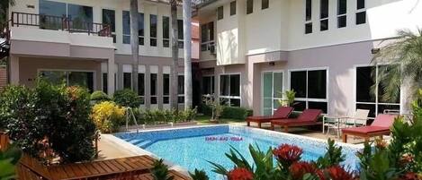 Superior Süit, Bahçe Manzaralı | Özel havuz