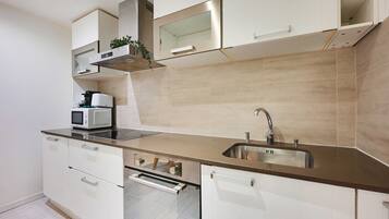 Apartment | Private kitchen