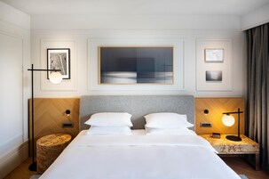 1 bedroom, minibar, in-room safe, desk