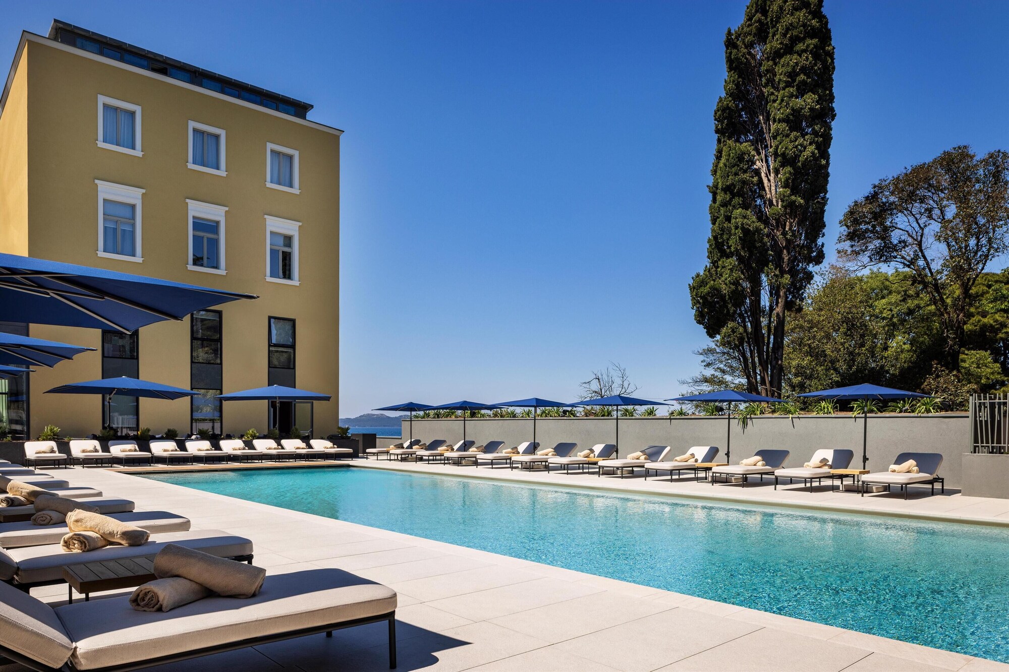 5 Star Hotels
