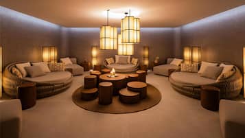 Sauna, hot tub, steam room