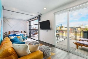 Interior - Morgan Wallen Speakeasy|Huge Balcony w/ City Views (Nashville)