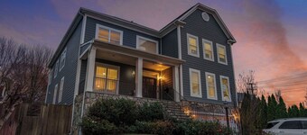 7 Bedroom 6,500 Sq Ft Masterclass Style Meets Elegance