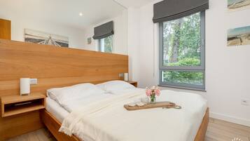 1 habitación y muebles diferentes