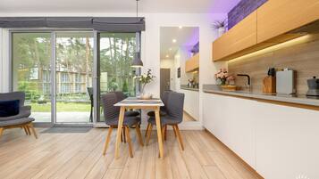 Apartment | Tempat makan