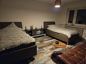 Dortoir Partagé, 1 chambre, balcon, vue ville
