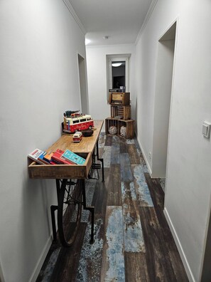 Dortoir Partagé, 1 chambre, balcon, vue ville | Vestibule
