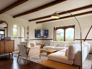 TV, fireplace, offices