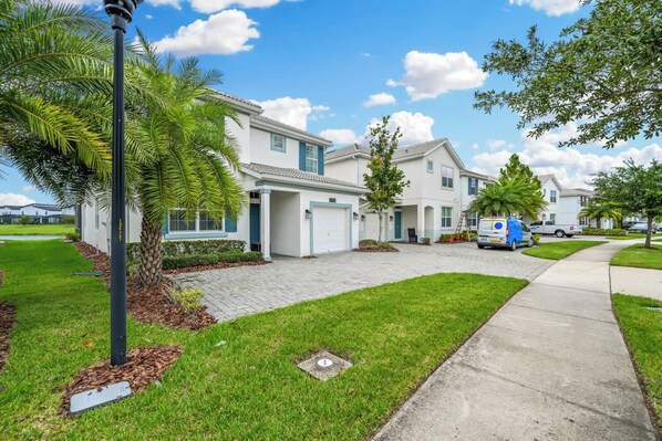 Exterior - Chic Home, Themed Bedrooms, Game Room, Best Spot (Kissimmee)