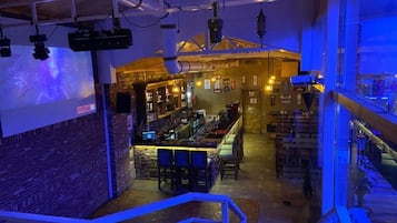 Bar (en la propiedad)