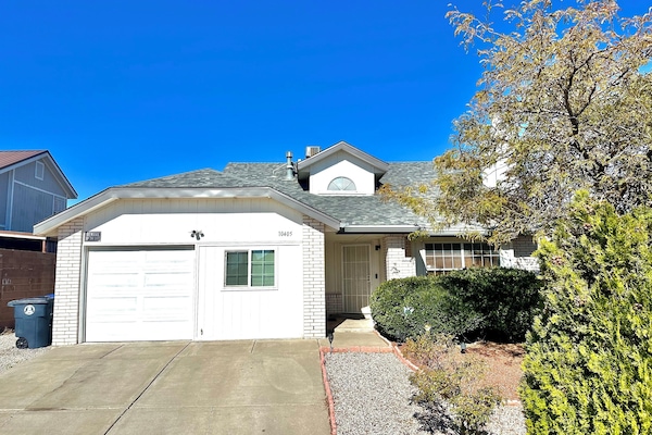 House front. Available parking in the driveway and on the street.