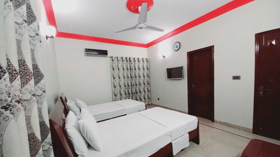 Gulshan Family Guest House