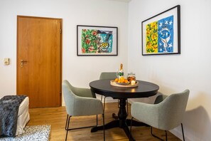 Dining - Holiday Apartment 'Gasthaus Zum Kranz' – Small Dogs Welcome! (Freiburg im Breisgau)