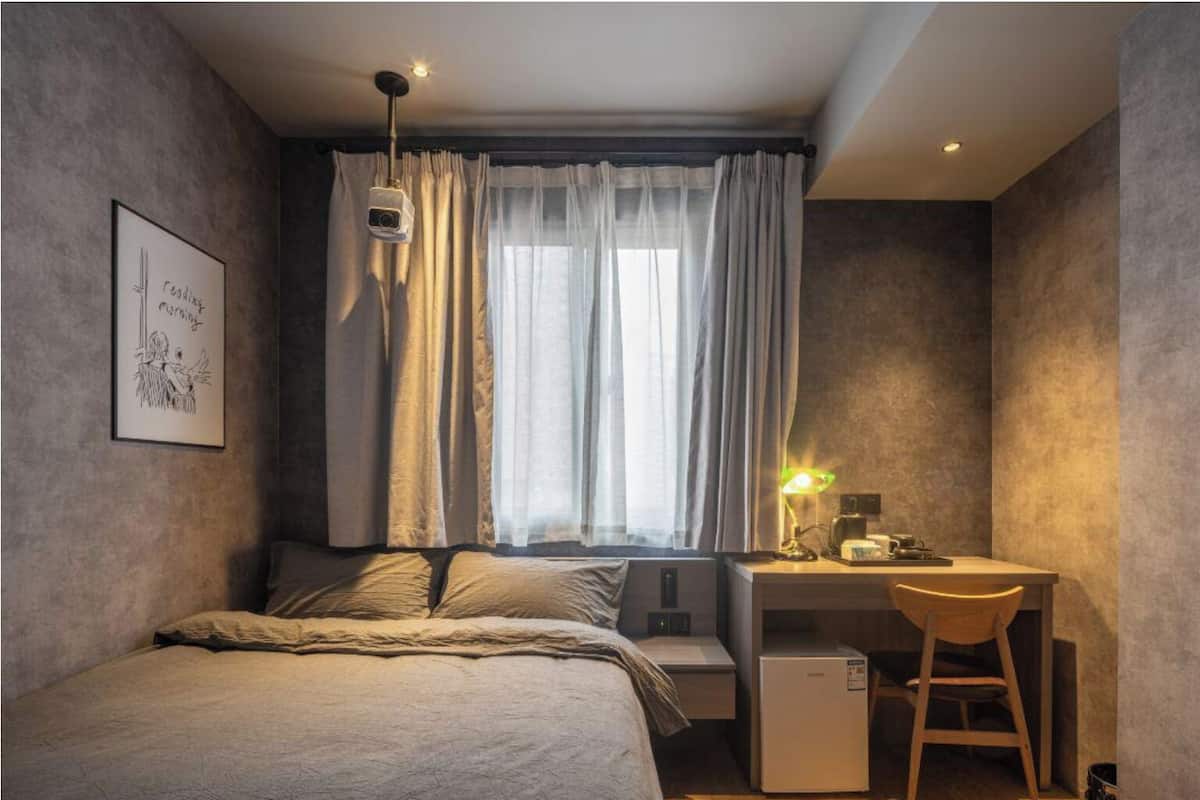Standard Double Room, 1 Queen Bed, City View