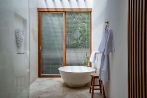 Junior Villa, Patio, Pool View | Bathroom