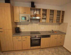 豪華公寓, 2 間臥室 | 私人廚房 | 電冰箱、微波爐、烤箱、洗碗機