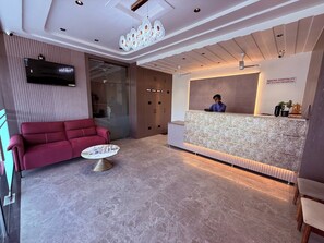 Lobby - Hotel Kushala Grand, Dombivali (Ambernath)