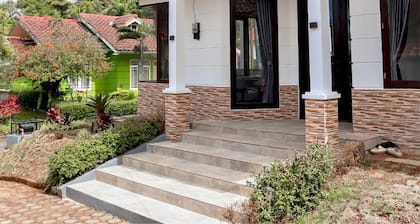Sierra By Semusim Villa