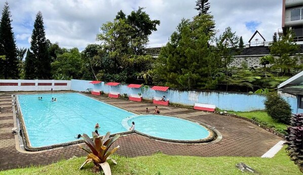 Outdoor pool - Sierra By Semusim Villa (Cipanas)