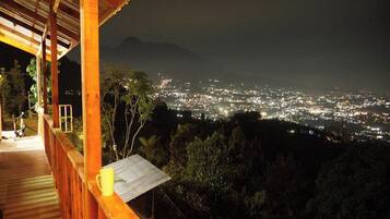 Villa, 3 habitaciones | Balcón