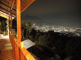 Villa, 3 habitaciones | Balcón