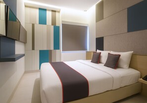 Standard Double Room | Desk, free WiFi - IXO Hotel Semarang (Semarang)