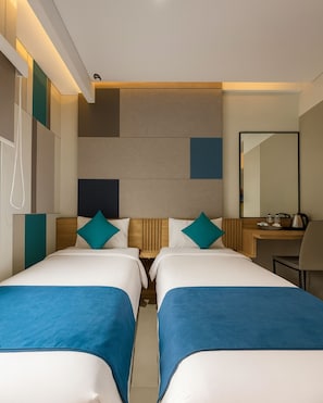 Quarto duplo luxo | Escrivaninha, Wi-Fi de cortesia