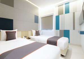Standard Twin Room | Desk, free WiFi - IXO Hotel Semarang (Semarang)