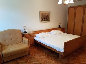 Lägenhet (One Bedroom Apartment with Terrace) | Interiör