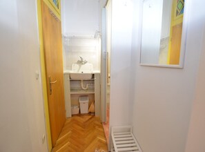 하우스 (Single Room) | 욕실 | 샤워 시설, 타월