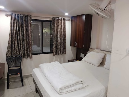 Deluxe Room | Free WiFi