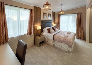 2 bedrooms