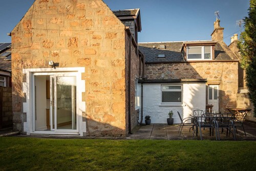 Hill Street Haven, Inverness